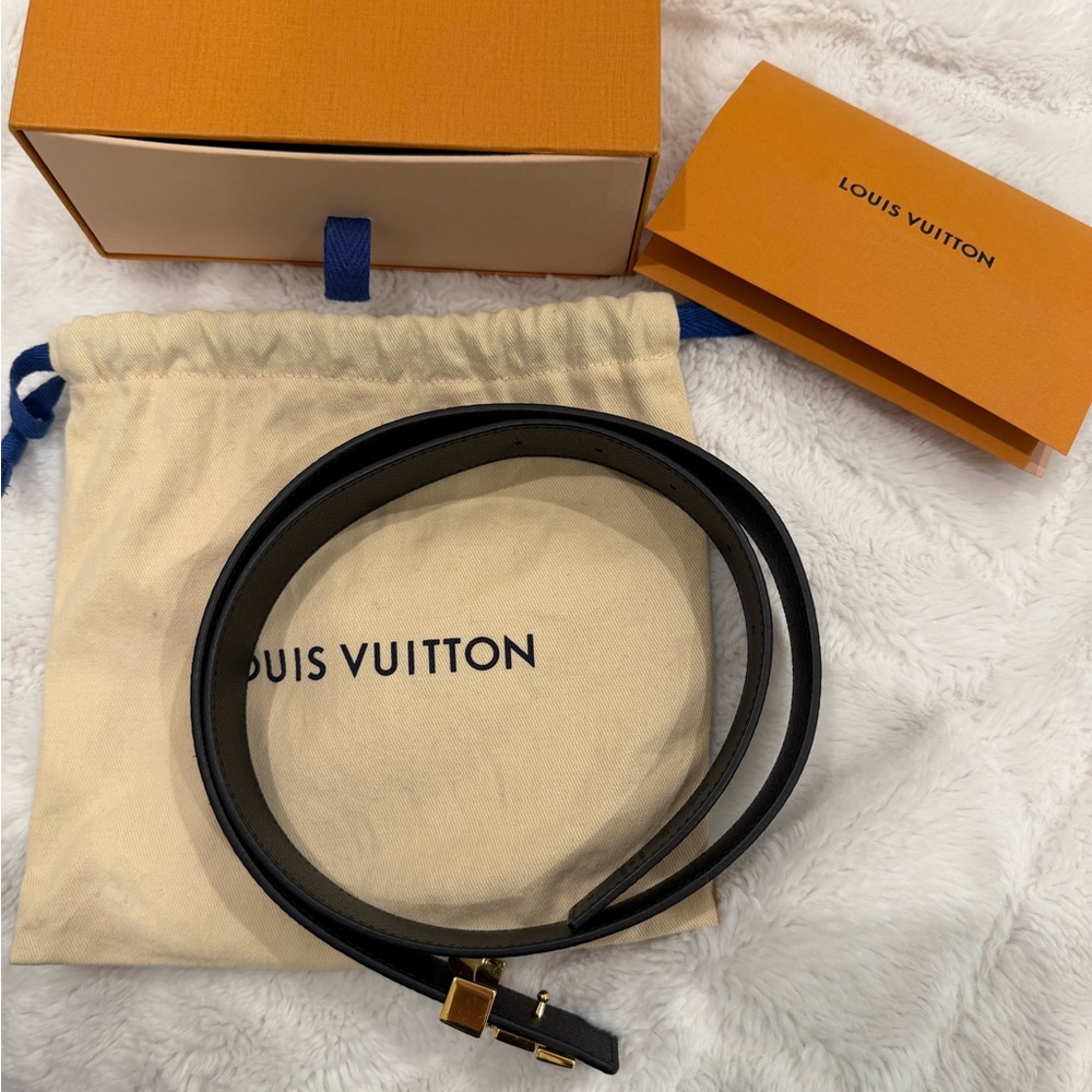 Authentic LV Belt - Picture 2 of 9